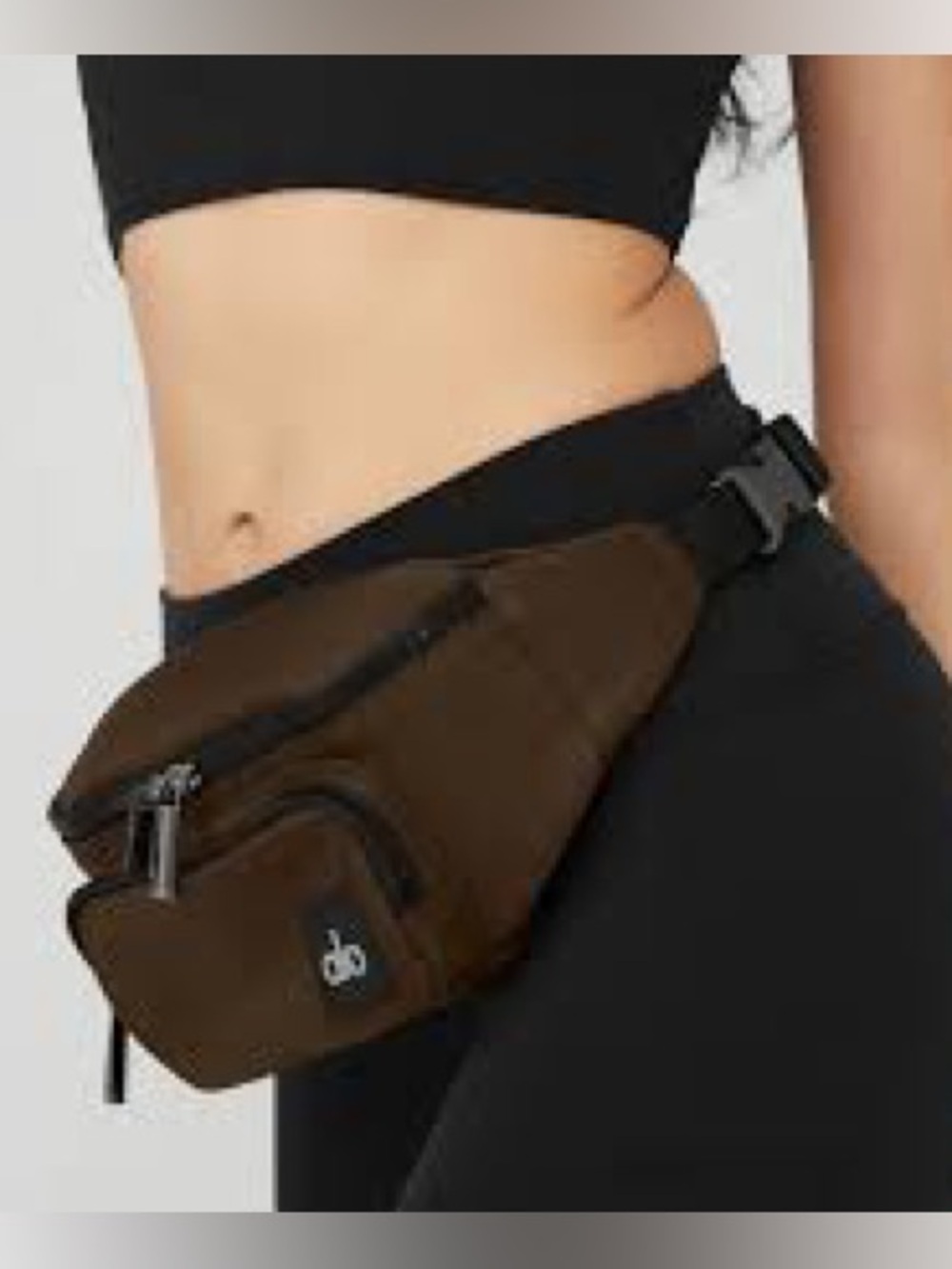 NWOT - Alo Yoga Belt Bag in Espresso O/S - Picture 2 of 5
